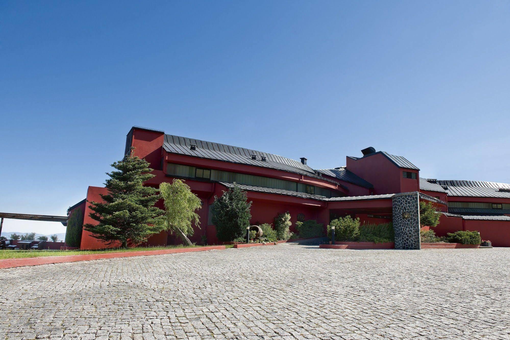 Lam Hotel Serra Da Estrela Covilha Exterior photo